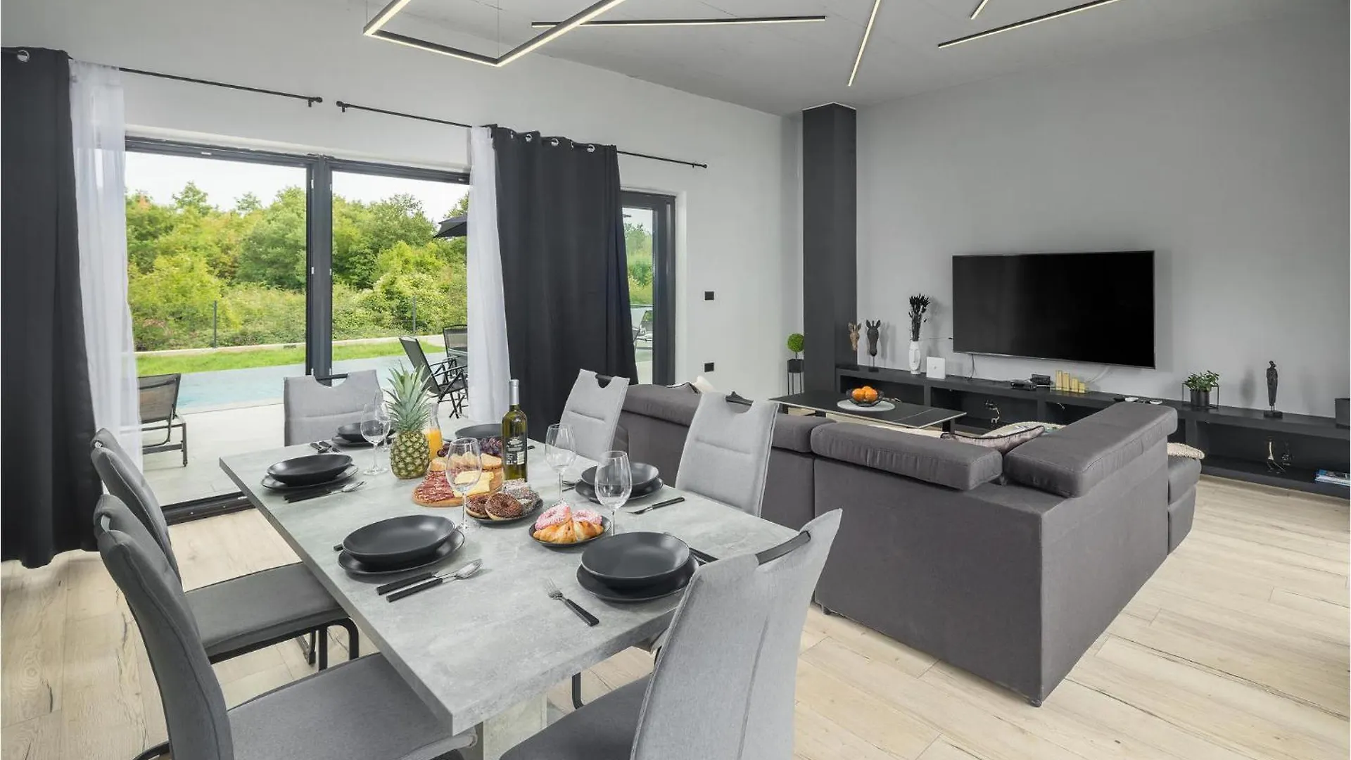 Awesome Home In Zminj With Wifi Horvátország